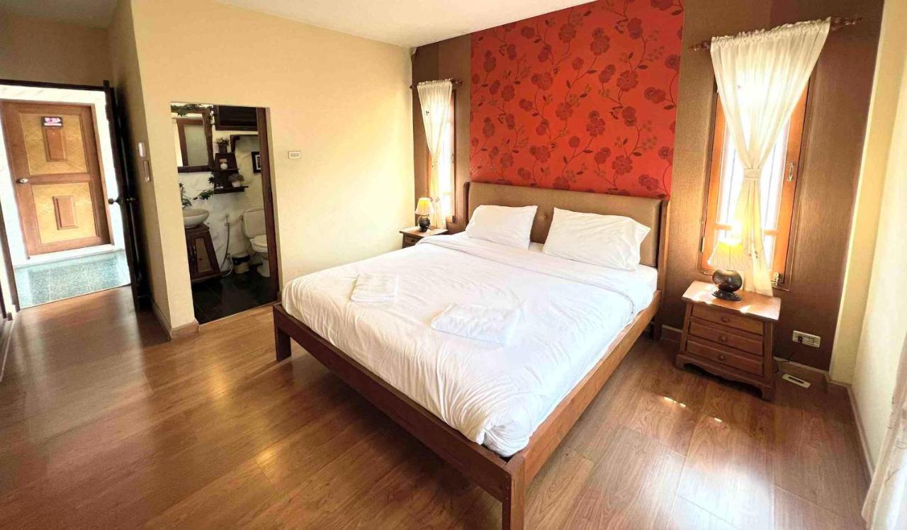Plumeriahome Near Walking Street Chiang Mai Exterior foto