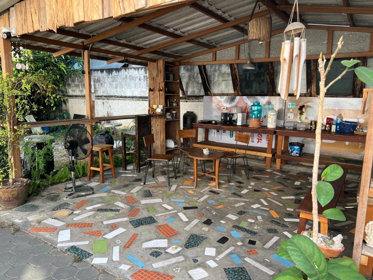 Plumeriahome Near Walking Street Chiang Mai Exterior foto
